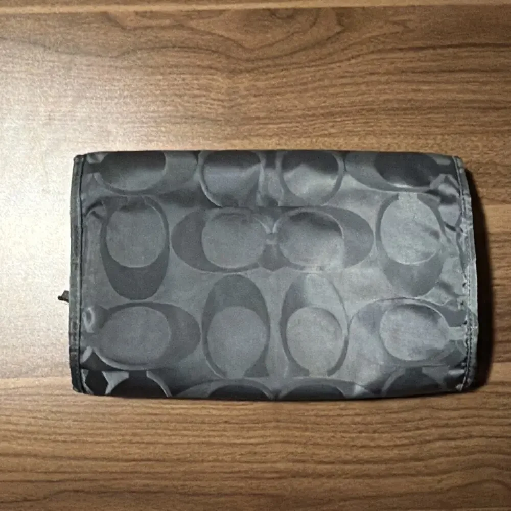 Coach Signature Gray Nylon Hanging Fold-Up Cosmetics Travel Bag C Logo
